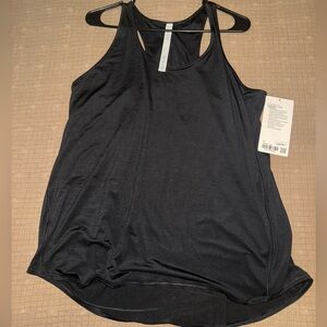 Lululemon Essential tank *pleated NWT